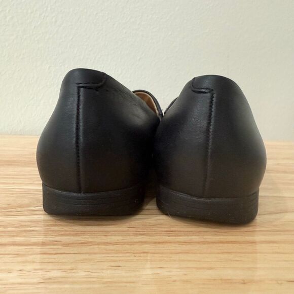 Dansko Women's Size 38 US 8 Black Leather Comfort Slip on Loafers - Picture 6 of 10